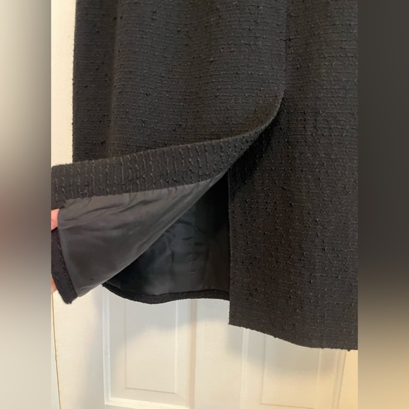 CHANEL 100% Black Wool Vintage Two-Piece Suit - RARE - Picture 10 of 11